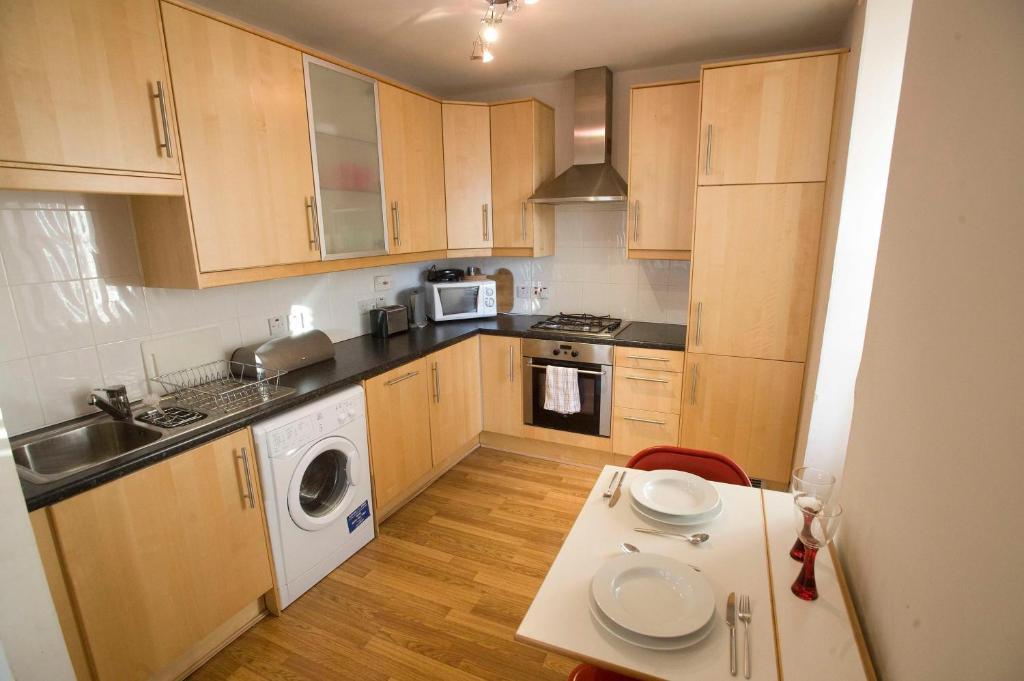 Innercitylets - Royal Mile Edimburgo Habitación foto